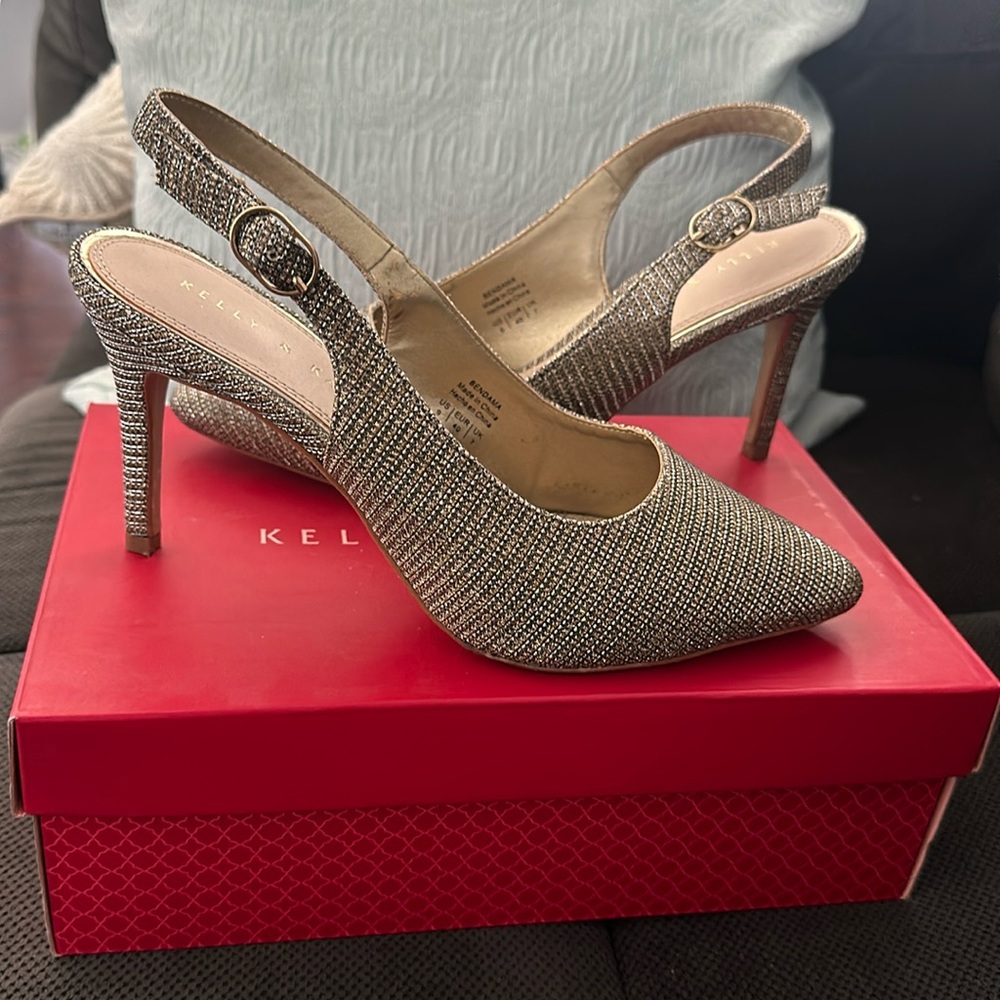 Kelly and Katie short sandal heels - size 9